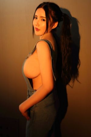 日日摸狠狠的摸夜夜摸_1080P免费播放