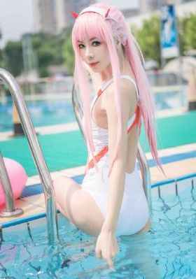 欧美乱妇高清无乱码视频_超清超清免费观看