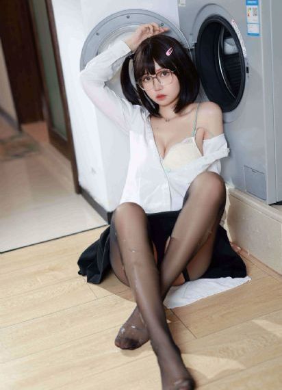 女王撞到正粤语电影在线观看_BD电影在线看
