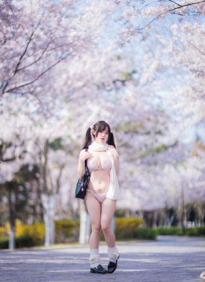 99欧美男人强奸女人片在线播放_BD电影在线观看