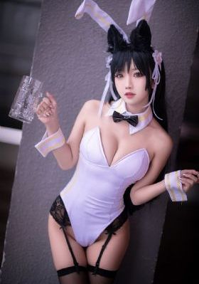 被十几根触手扒开腿猛戳动漫_高清免费在线观看